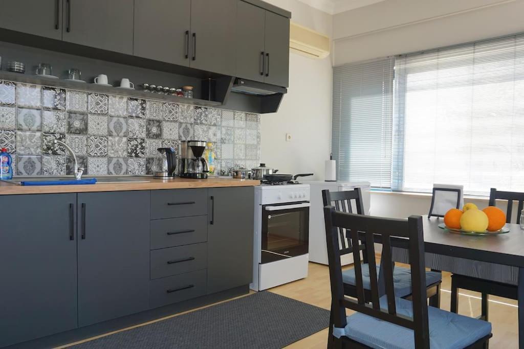 Close To Airport Daire *